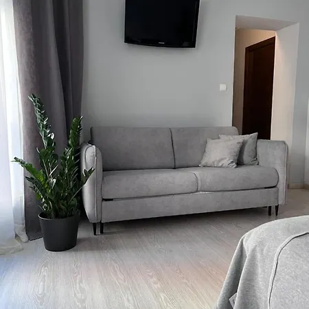 Kamienica 22 Stare 2*