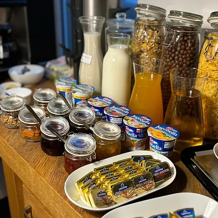 Kamienica 22 Old Town Bed & Breakfast 4*