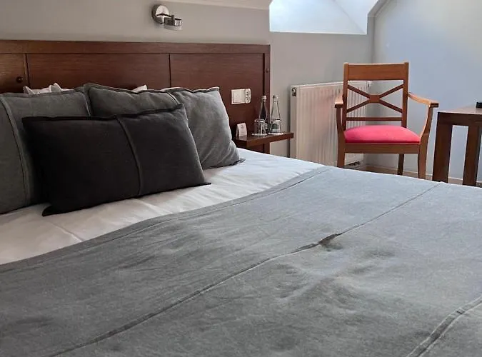 Kamienica 22 Old Town Bed & Breakfast 4*