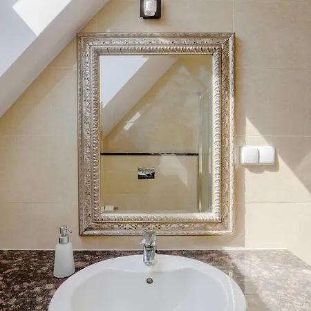 Kamienica 22 Old Town Gdansk